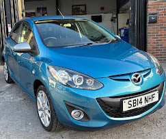 2014 Mazda 2 Sport